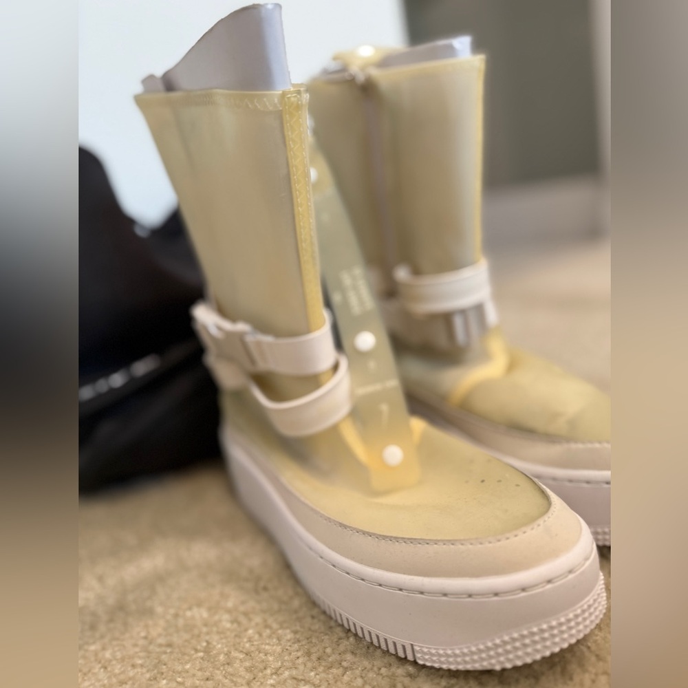 Nike Air Force 1 Sage Hi LX Clear Boot NIB - The Force Is Female - Women Size 7 - Picture 5 of 9